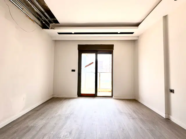 ALTINTAŞ 40LIK CAD ÜZERİNDE FIRSAT 2+1 VİLLA — görsel 24