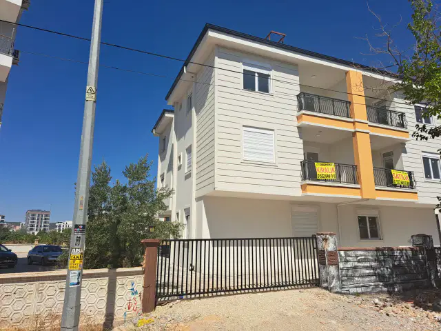 TRAMVAYA YÜRÜME MESAFESİNDE SIFIR 1+1 KİRALIK DAİRE — görsel 19