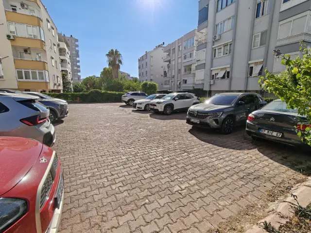 YEŞILBAHÇE EŞYALI KİRALIK 3+1 HAVUZLU SİTE — görsel 10