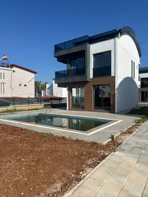 Acil Satılık Kadriye Turizm Yolunda Site İçi 4+1 Villa — görsel 15