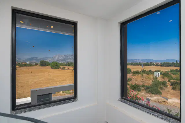 SATILIK 5+1 MODERN MİMARİLİ ÖZEL HAVUZLU TRİPLEKS LÜKS VİLLA — görsel 33