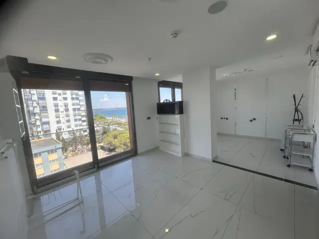 DENİZE SIFIR PLAZADA DEVREN KİRALIK GÜZELLİK MERKZ./KLİNİK — görsel 19