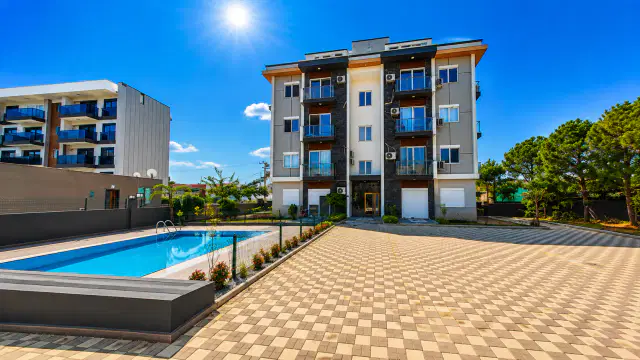 ALTINTAŞ’TA KENDİNE AİT BAHÇEYE SAHİP HAVUZLU VE AÇIK OTOPARKLI 1+1 — görsel 18