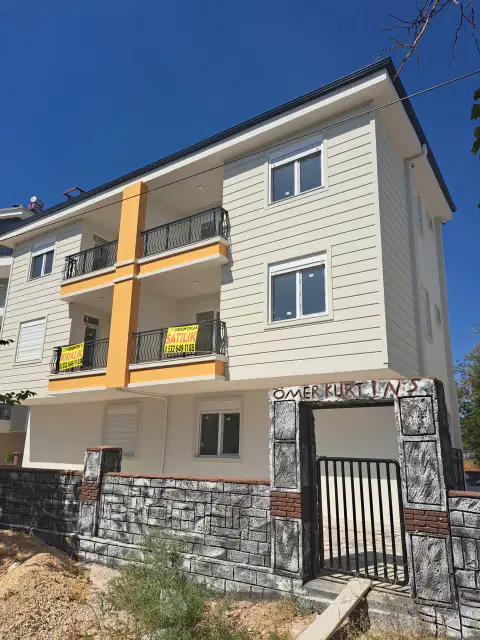 TRAMVAYA YÜRÜME MESAFESİNDE SIFIR 1+1 KİRALIK DAİRE — görsel 18