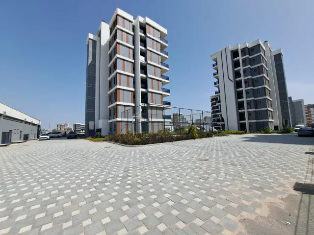 40'lık yolda Viamar Begonvil Sitesi'nde ebeveyn banyolu 2+1, iskânlı — görsel 22