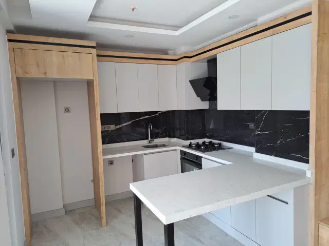 40'lık yolda Viamar Begonvil Sitesi'nde ebeveyn banyolu 2+1, iskânlı — görsel 6