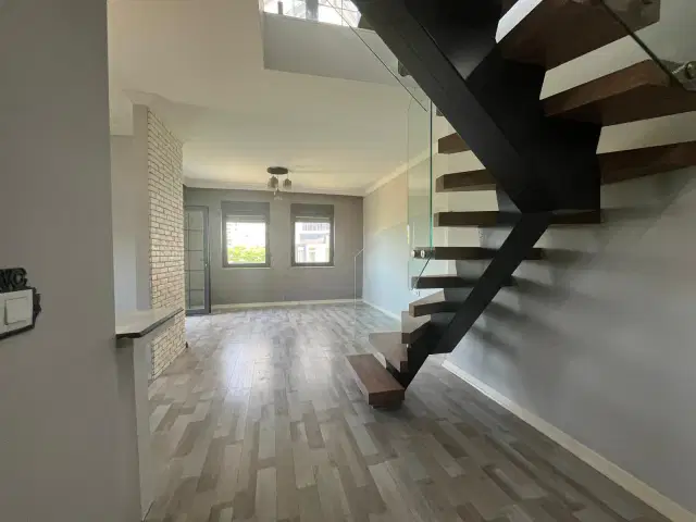 KARPUZKALDIRANDA DENİZ GÖREN 3+1 DUBLEX DAİRE — görsel 7