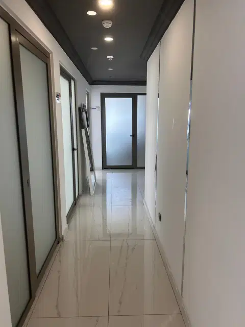 DENİZE SIFIR PLAZADA DEVREN KİRALIK GÜZELLİK MERKZ./KLİNİK — görsel 14