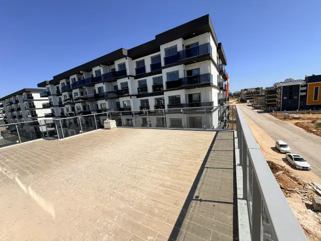 ALTINTAŞ TA SATILIK TERASLI 1+1 DAİRE — görsel 12