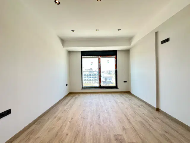 ALTINTAŞ 40LIK CAD ÜZERİ SATLIK LÜKS 2+1 DAİRE — görsel 10