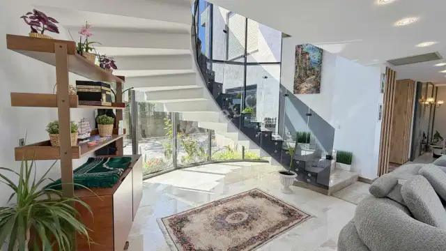 1162 M² Arsa | 550 M² 7+2 Loft Mimari | Isıtmalı Havuzlu Villa — görsel 5
