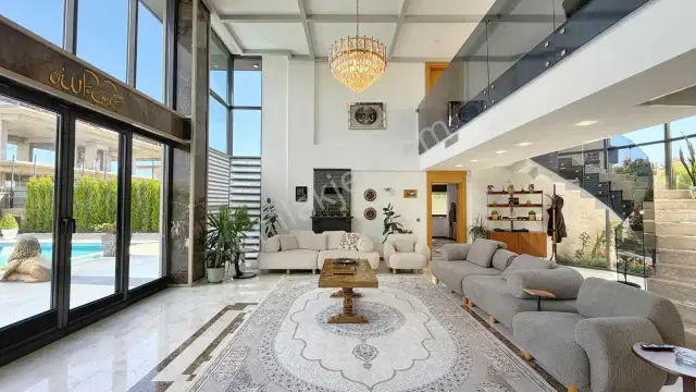 1162 M² Arsa | 550 M² 7+2 Loft Mimari | Isıtmalı Havuzlu Villa — görsel 23