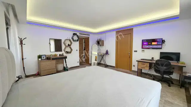 1162 M² Arsa | 550 M² 7+2 Loft Mimari | Isıtmalı Havuzlu Villa — görsel 28