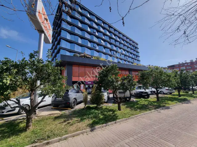 Ali Peçen Plaza'da, Deniz Ve Dağ Manzaralı, Full Donanımlı Ofis — görsel 6
