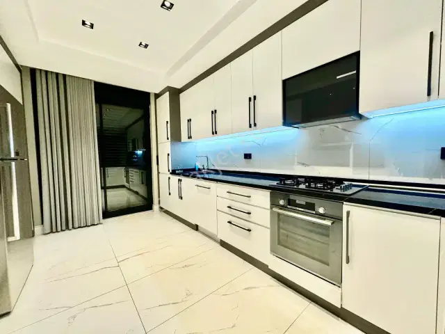 Döşemealtı Altınkalede Satılık Ultra Lüks 4+1 Müstakil Villa — görsel 2