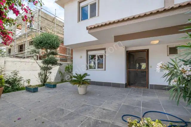 Ayten Yaşar'dan Altıntaş Onur Kent Sitesinde Satılık Villa — görsel 2