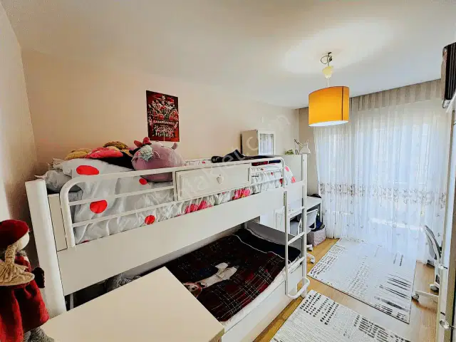 Çağlayan'da Ara Kat 2+1 Ayrı Mutfaklı Satılık Daıre — görsel 8