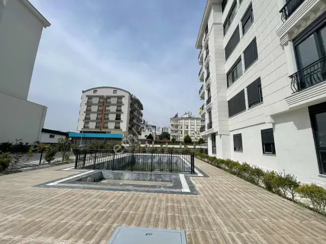 Geniş Kullanıma Sahip Ferah Kiralık 2+1 — görsel 24