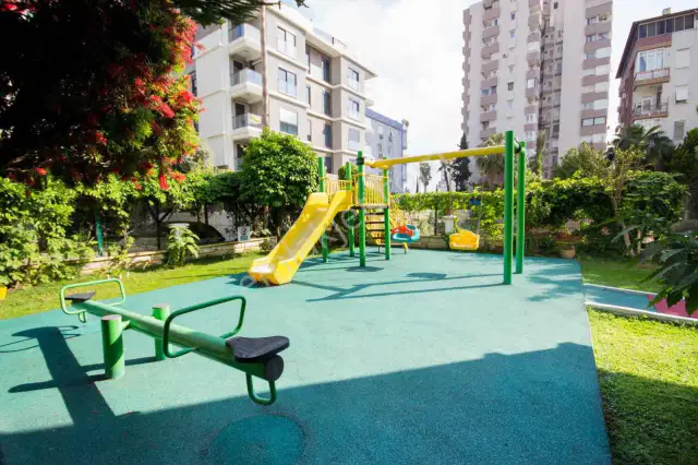 Konyaaltında Ayrı Girişli Denize Yakın Dubleks Daire — görsel 12