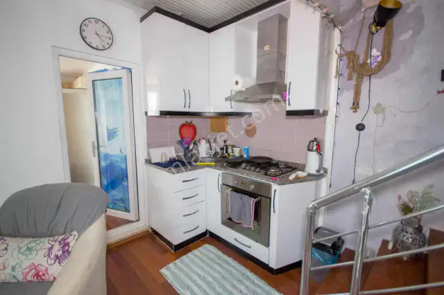 Konyaaltında Ayrı Girişli Denize Yakın Dubleks Daire — görsel 34