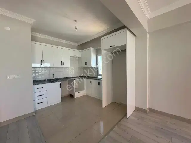 Airport Sitesinde Kiralık 2+1 Daire — görsel 17