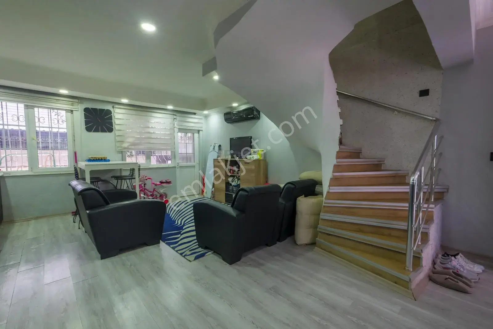 Güzeloba Çınar Sitesi Villa Konseptli Triplex (3+2) — görsel 2
