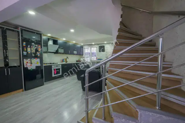 Güzeloba Çınar Sitesi Villa Konseptli Triplex (3+2) — görsel 7