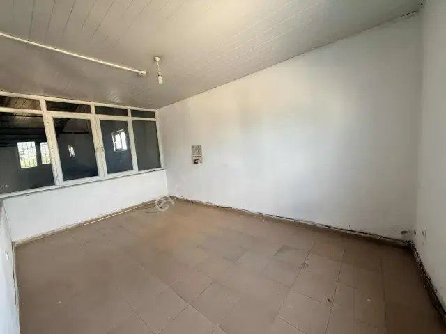 Güzelyurt Da D-400 Ve Tranvaya 200 Metre Mesafede/500 M2 Depo — görsel 19
