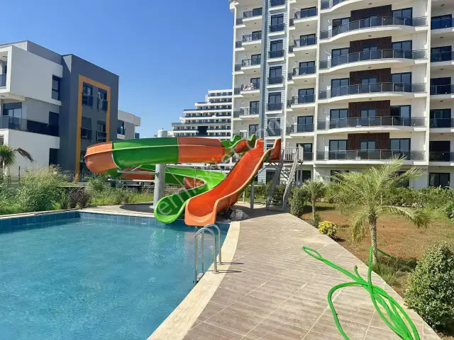 Altıntaş'ın En Donanımlı Sitesinde 2+1 Kiralık Daire
