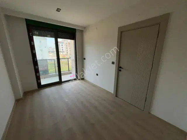 Şehir Hast. Yürüme Mesafesinde Arakat 1+1 Satılık Daire — görsel 5
