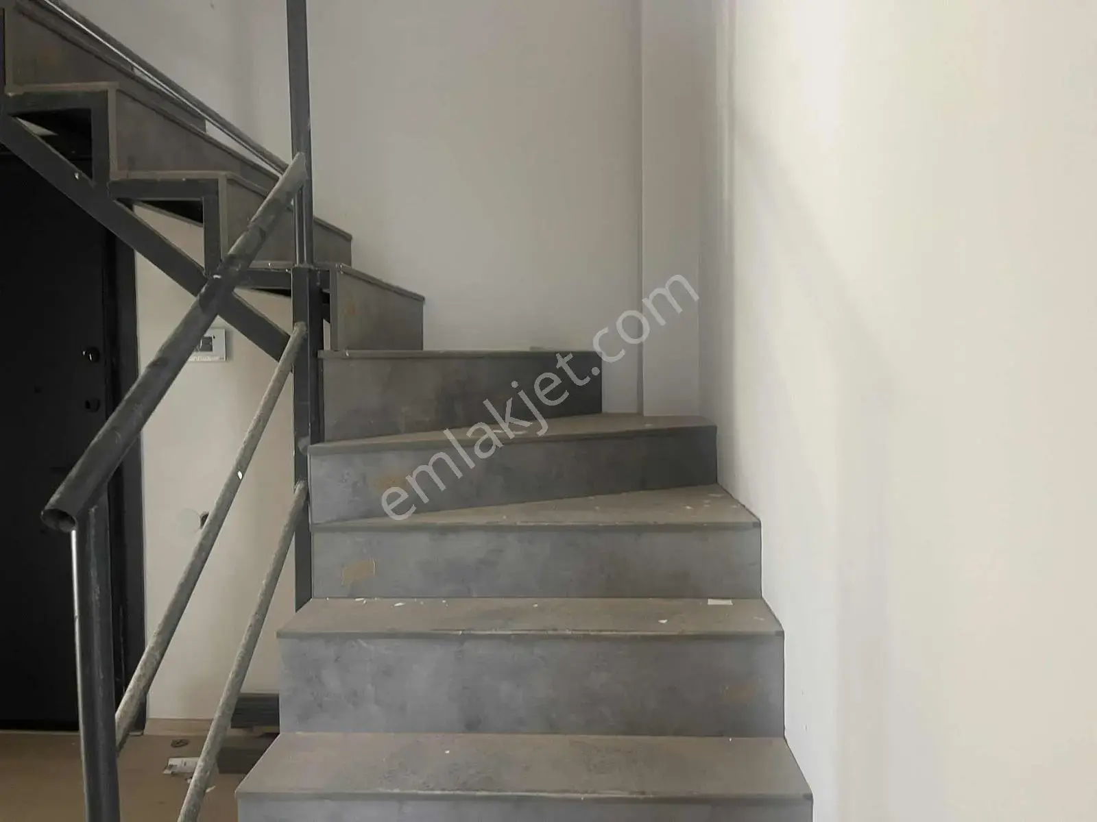 Kardeşkentler Cad 2 Parsel Yakın 5+1 Dubleks İskanlı — görsel 6