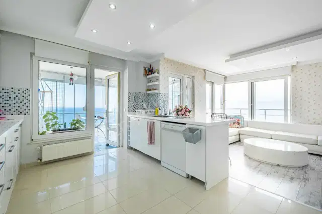Eski Lara Yolu Hacı Çalıkta Deniz Manzaralı 4+1 Kiralık — görsel 8
