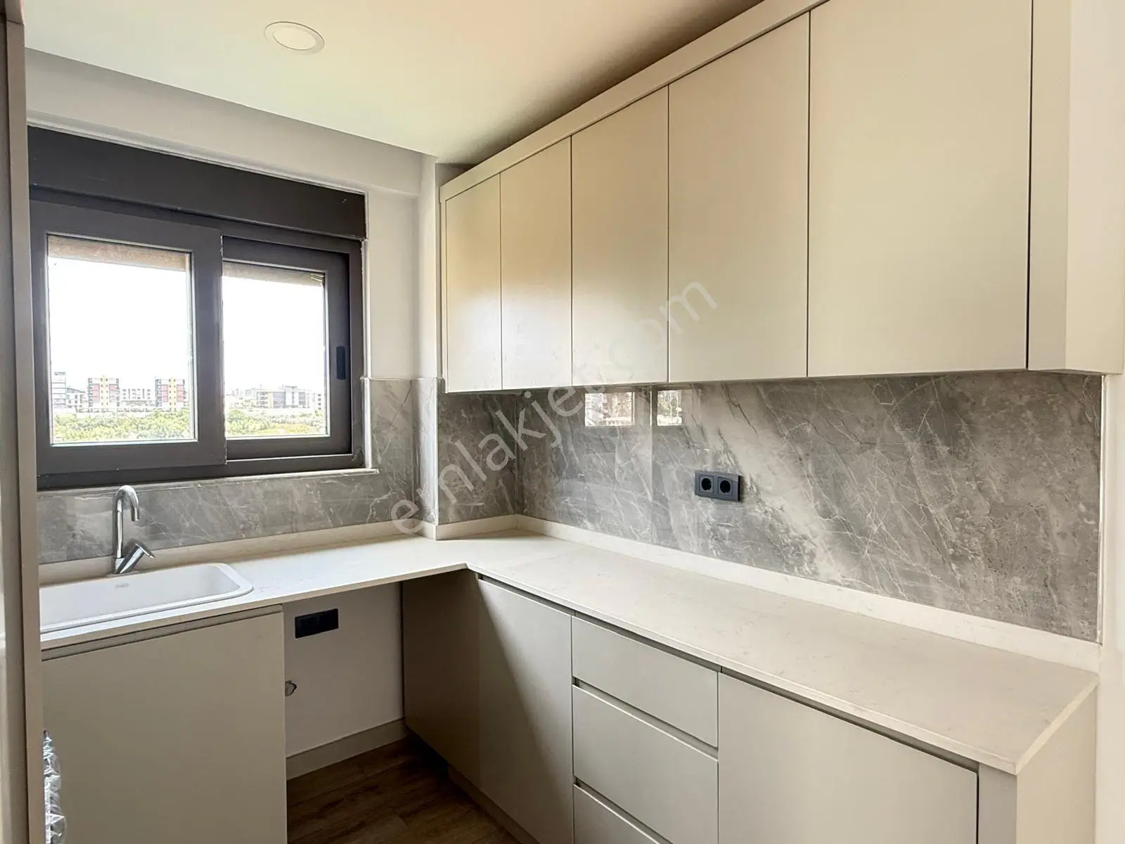 Kardeşkentler'e Çok Yakın Boş 2+1 Kiralık — görsel 8