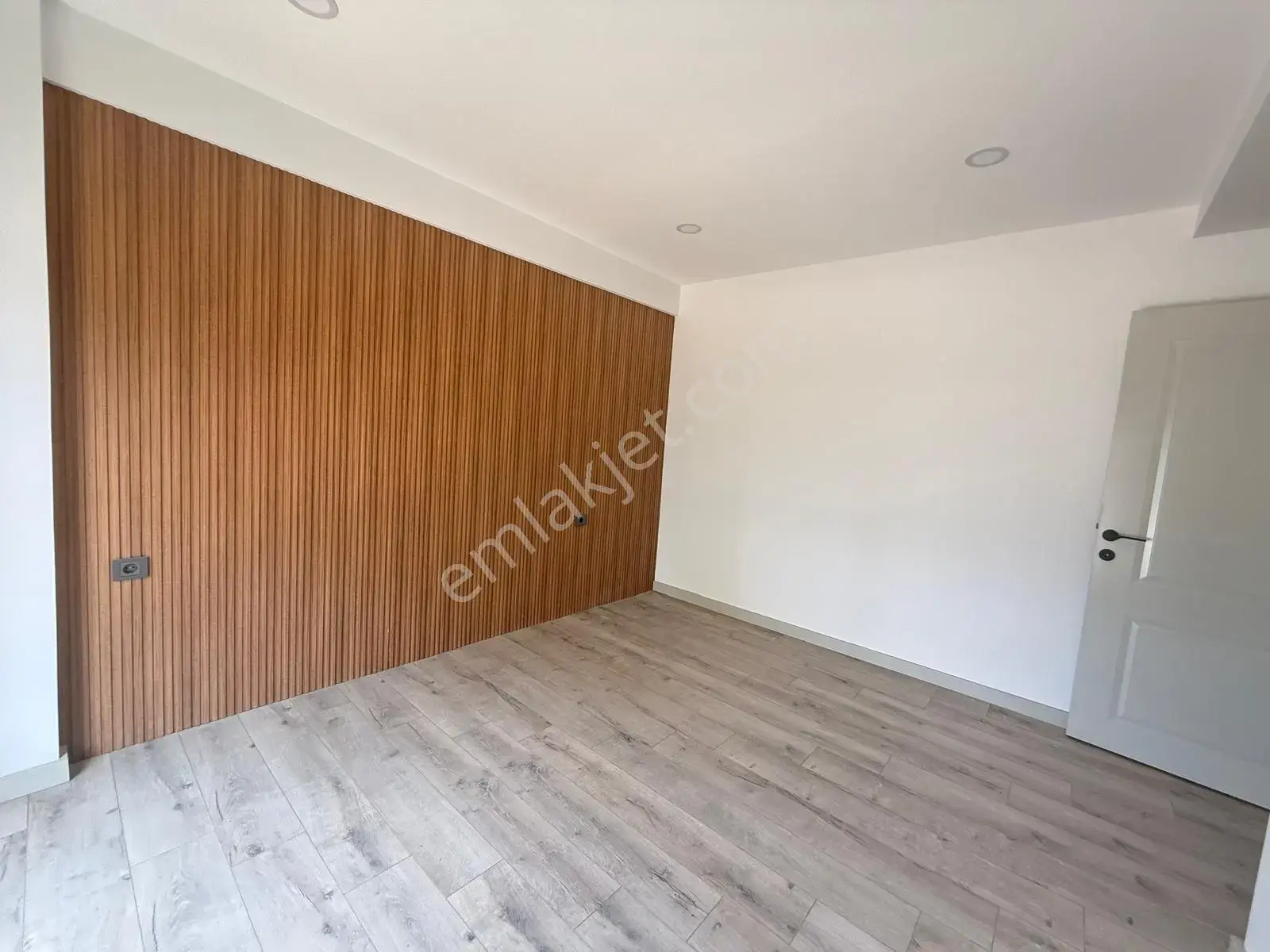 Kardeşkentler'e Çok Yakın Boş 2+1 Kiralık — görsel 18