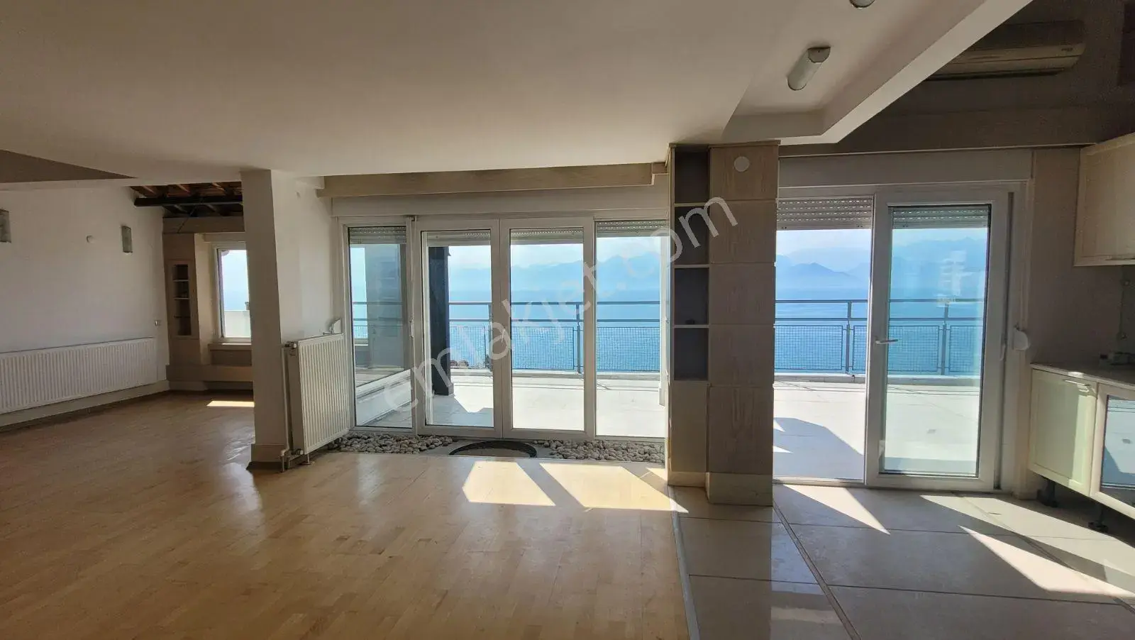Deniz Manzaralı 3+1 Loft Dubleks Daire — görsel 2