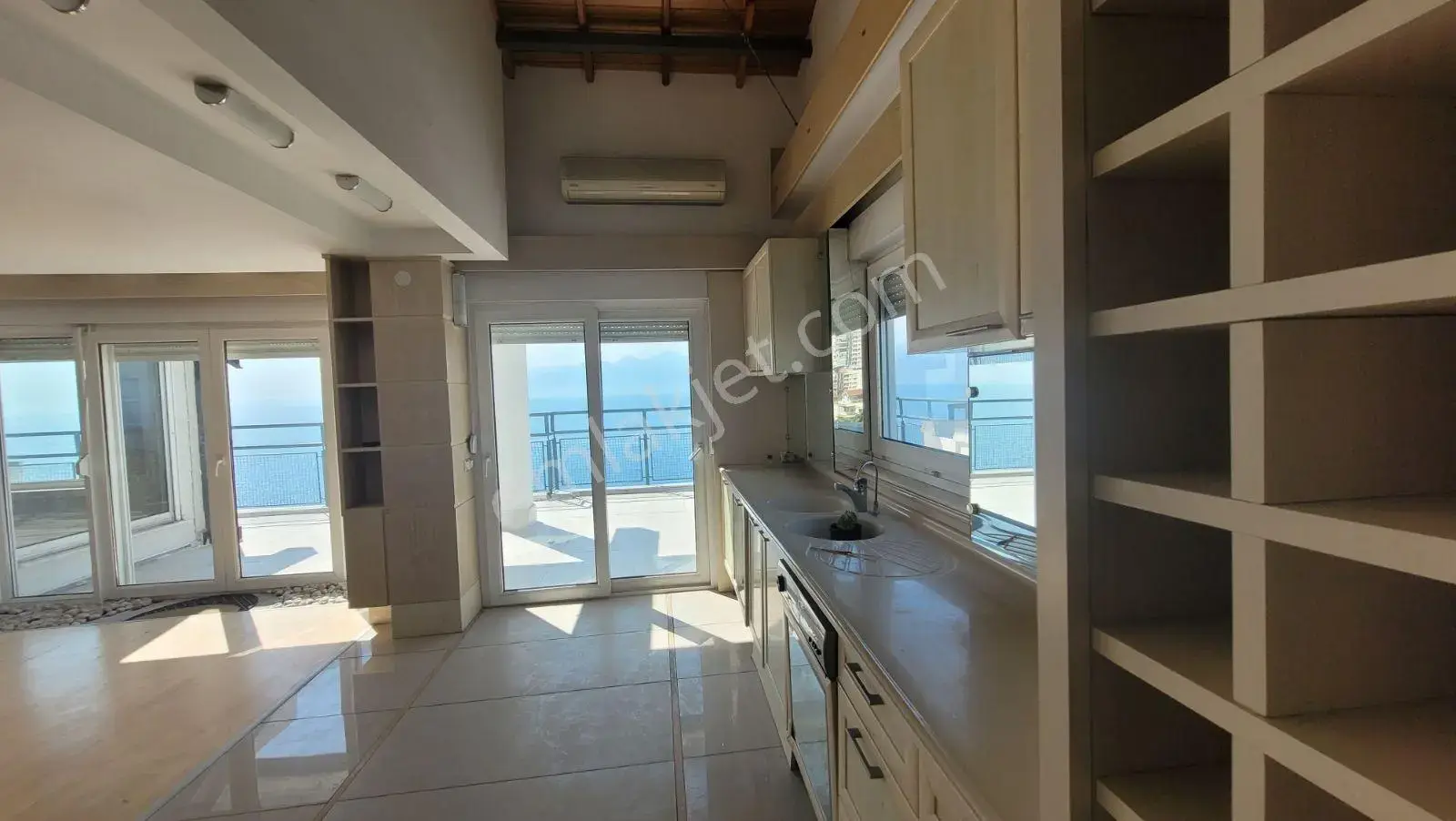 Deniz Manzaralı 3+1 Loft Dubleks Daire — görsel 12