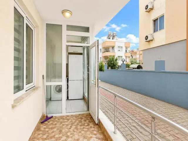 Güzeloba Karpuzkaldıran'da 1+1 Satılık Eşyalı Bahçe Katı — görsel 9