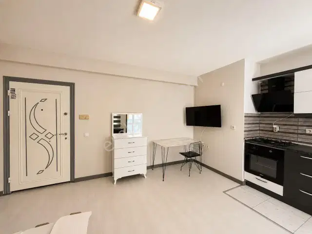 Güzeloba Karpuzkaldıran'da 1+1 Satılık Eşyalı Bahçe Katı — görsel 15