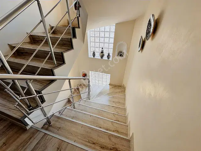 Banaz'da Emsalsiz Bahçeli 5+1 Forleks Satılık Masrafsız Villa — görsel 15