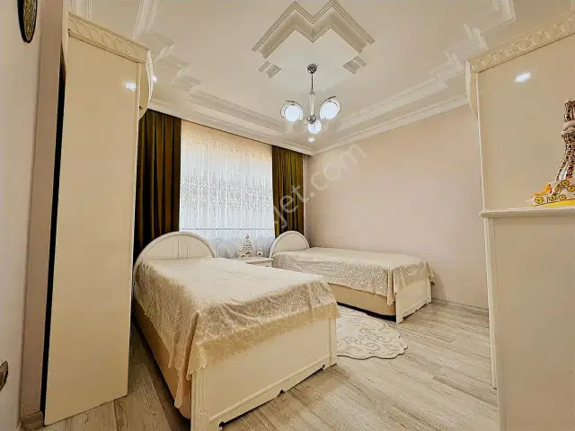 Banaz'da Emsalsiz Bahçeli 5+1 Forleks Satılık Masrafsız Villa — görsel 19