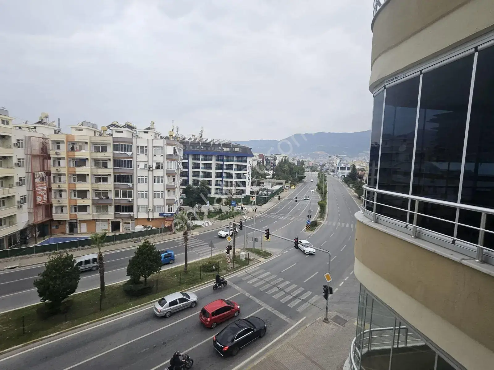 Alanya Merkez Denize Sıfır 2+1 — görsel 19