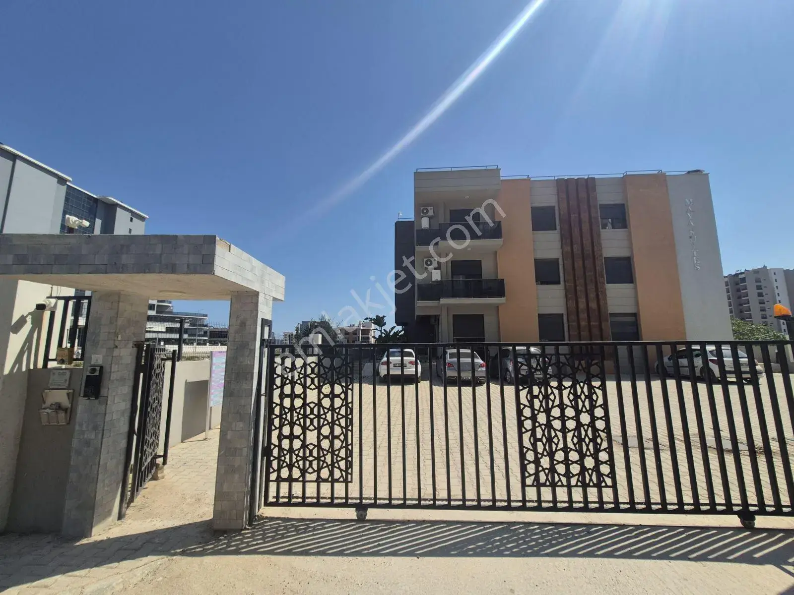Havuz Başı , Bahçe Kullanımlı Sifir Eşyalı 1+1 Köşe Daire — görsel 7
