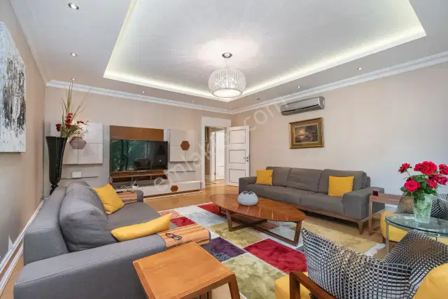 Döşemealtı Yeşilbayır'da 6+2 Müstakil Lüks Satılık Köşe Villa — görsel 3