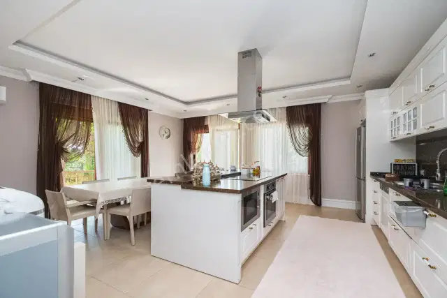 Döşemealtı Yeşilbayır'da 6+2 Müstakil Lüks Satılık Köşe Villa — görsel 5