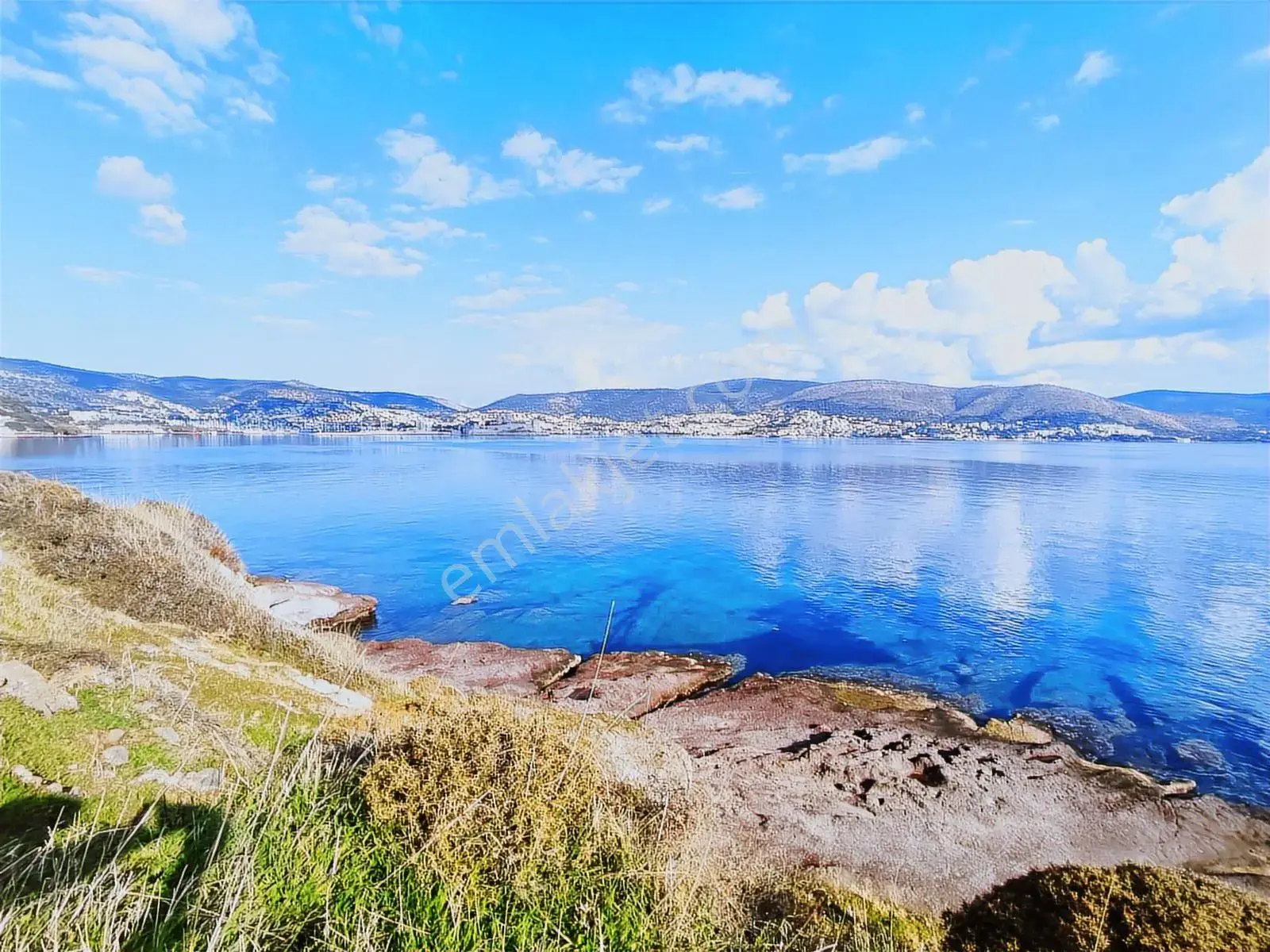 Koleksiyon Değerinde Denize Sıfır 2.282m2 Fırsat Arazi — görsel 11