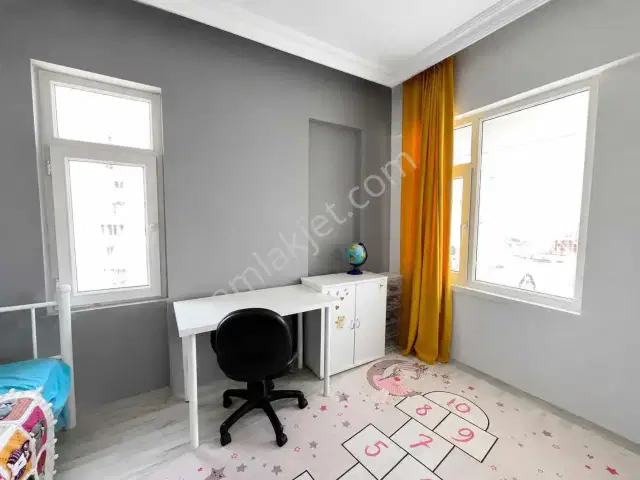 Arakat Önü Açık Denize Yakın Şirinyalıda Satılık 2+1 Daire — görsel 5