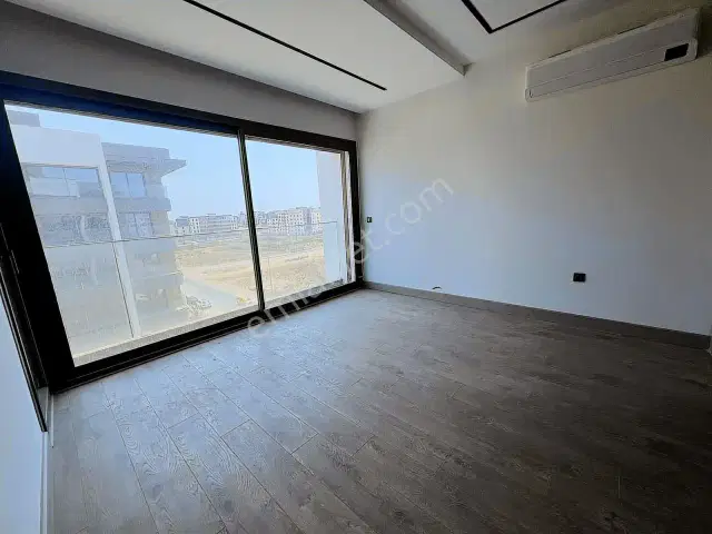 Full Özelikli Lüks Site De 1+1 Kiralık Daire — görsel 23