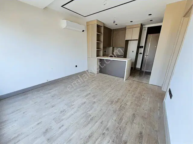 Full Özelikli Lüks Site De 1+1 Kiralık Daire — görsel 27