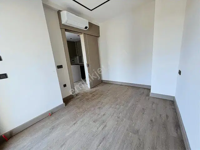 Full Özelikli Lüks Site De 1+1 Kiralık Daire — görsel 31
