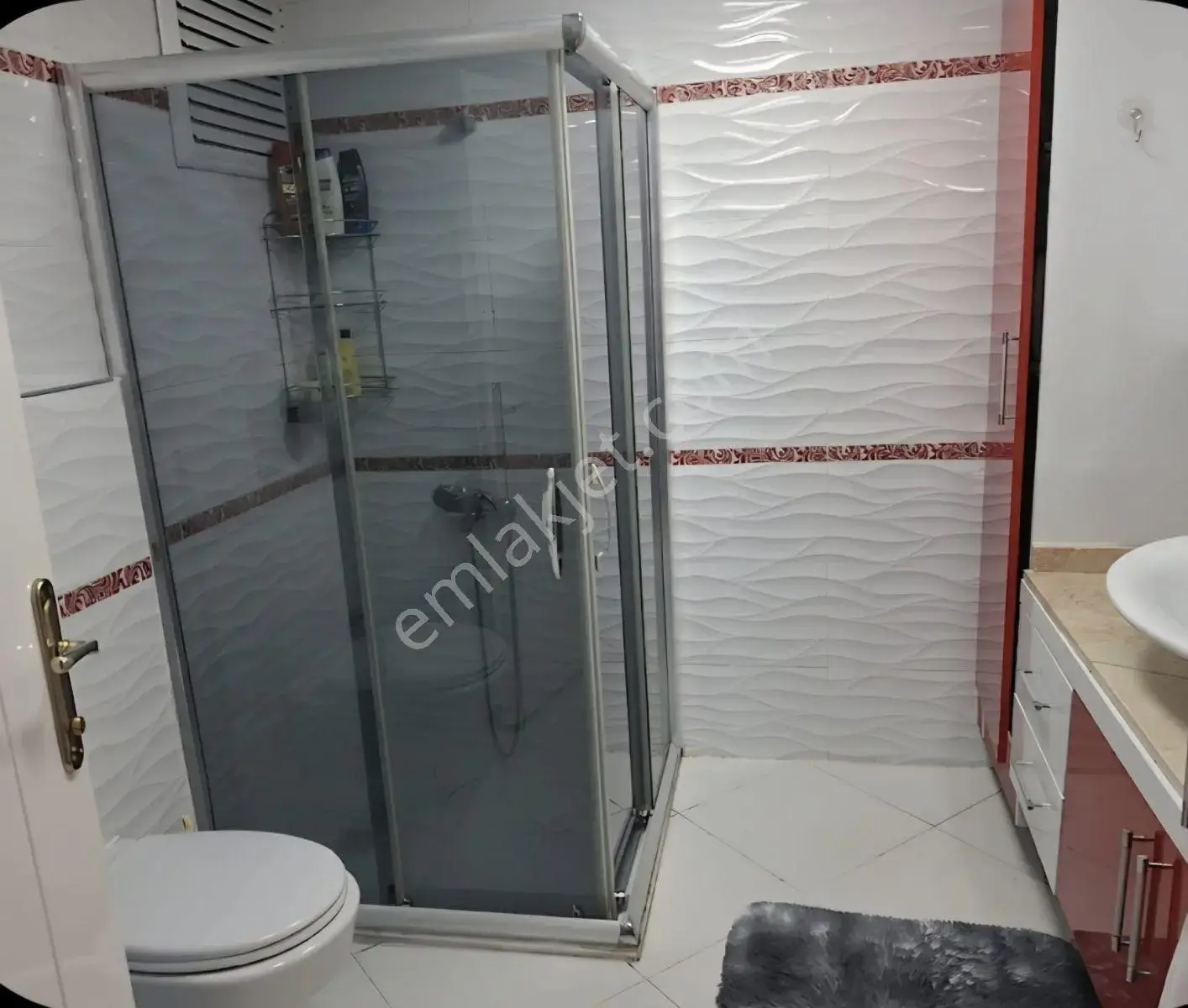 "çağlayan'da 3+1 180 M2 Ayrı Mutfaklı /asansörlü /faleze Yakın — görsel 10